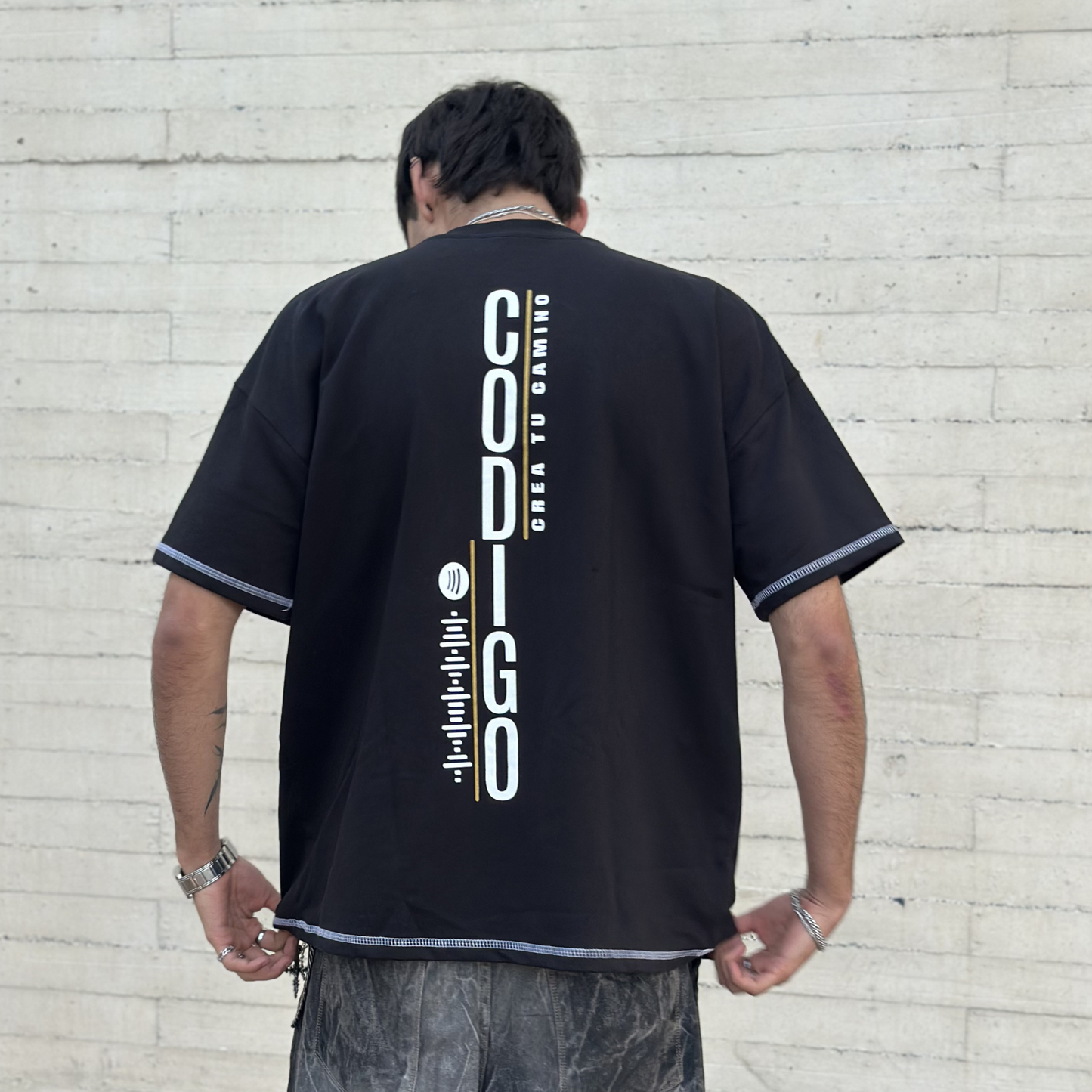 Camiseta Código Invisible